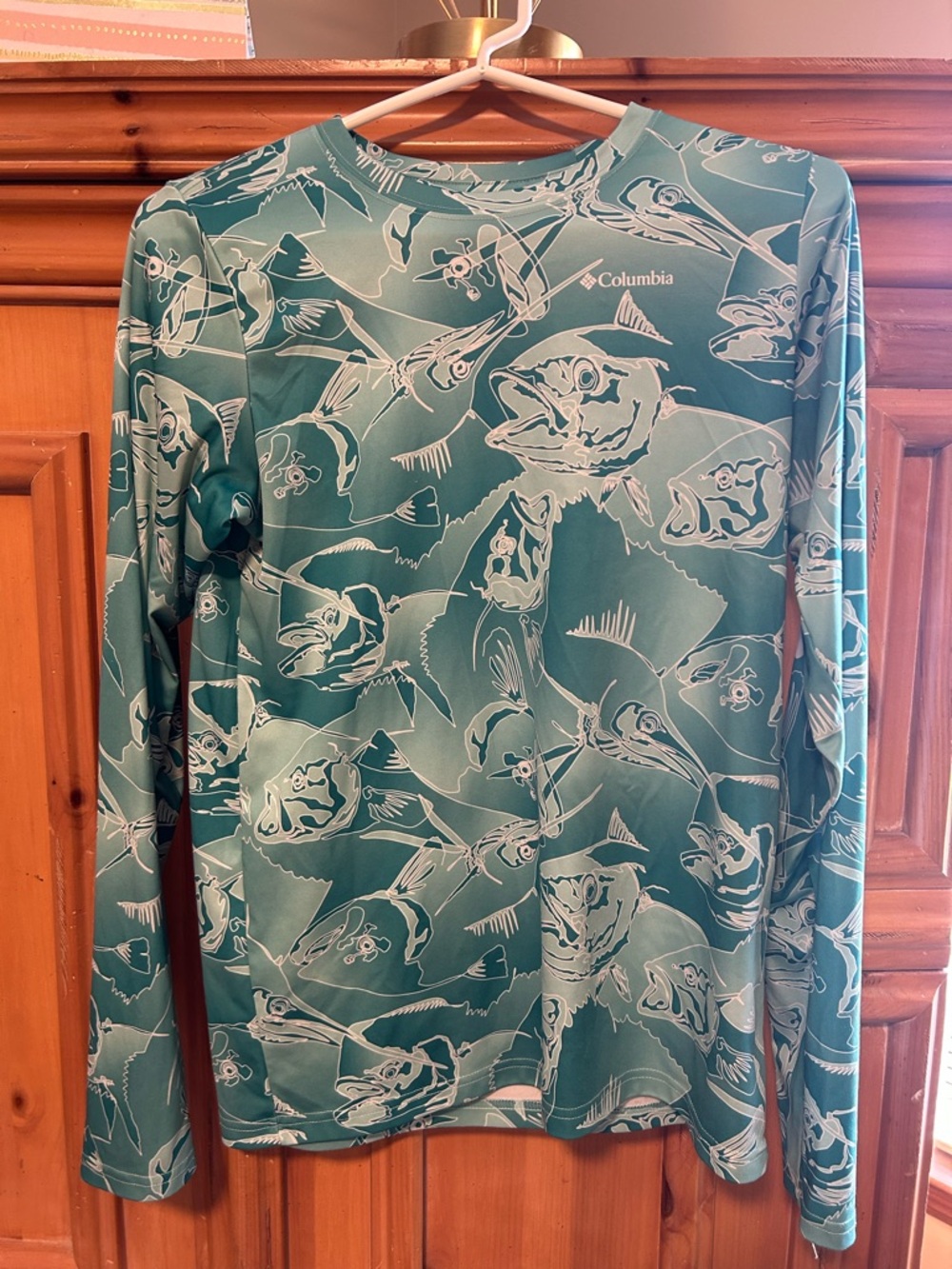 Kids Columbia PFG fishing shirt / Rash guard - size  XL